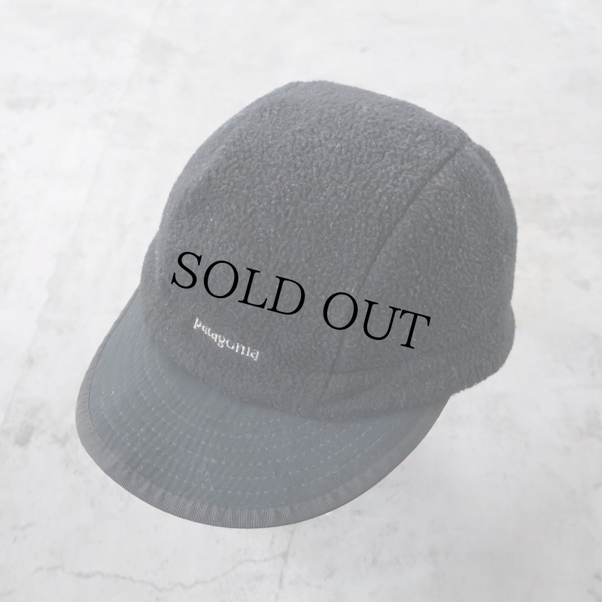 画像1: 2000's Patagonia ロゴ刺繡 シンチラフリース ダックビルキャップ BLACK L (1)