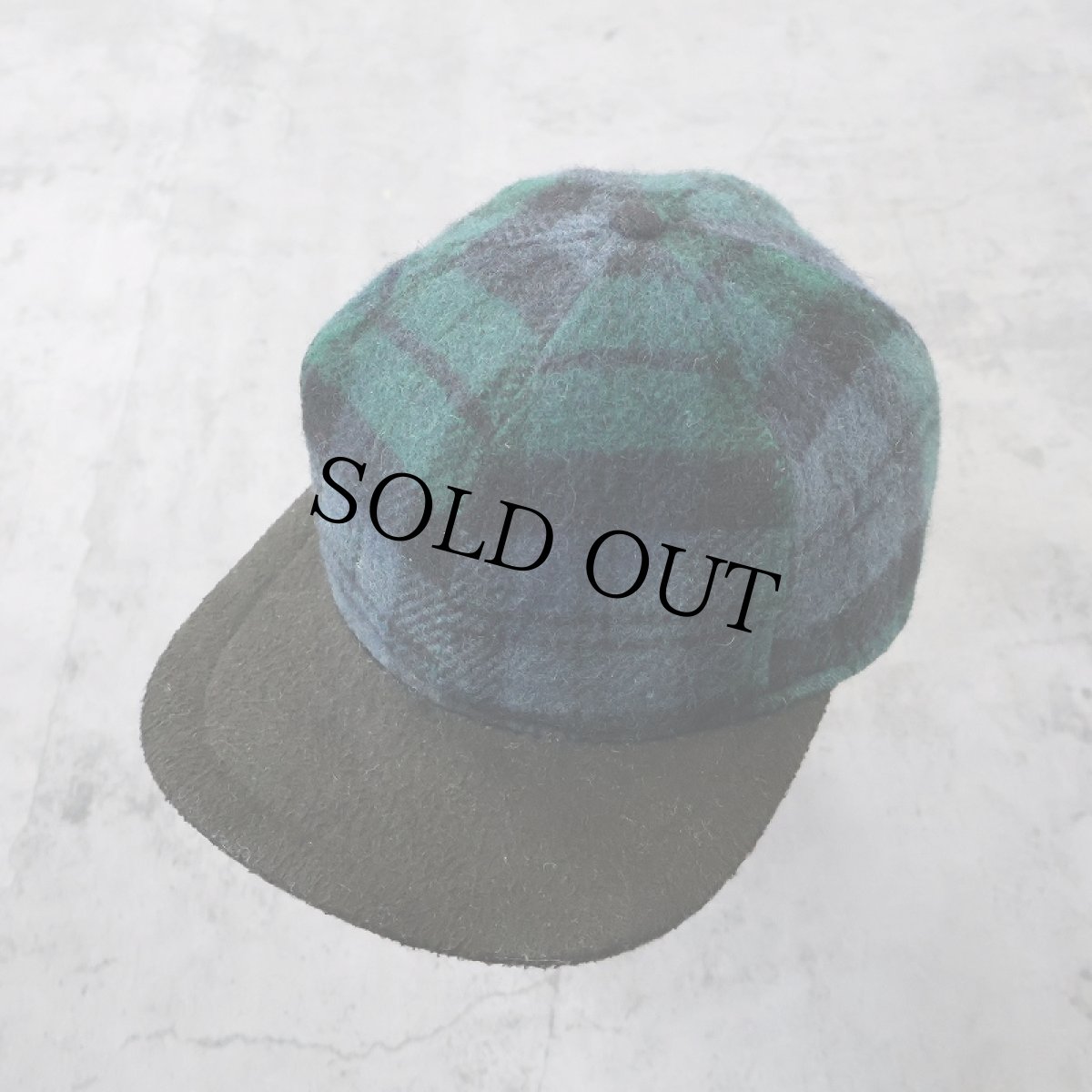 画像1: 80〜90's LAKE OF THE ISLES USA製 タータンチェック柄 フリースキャップ MEDIUM (1)