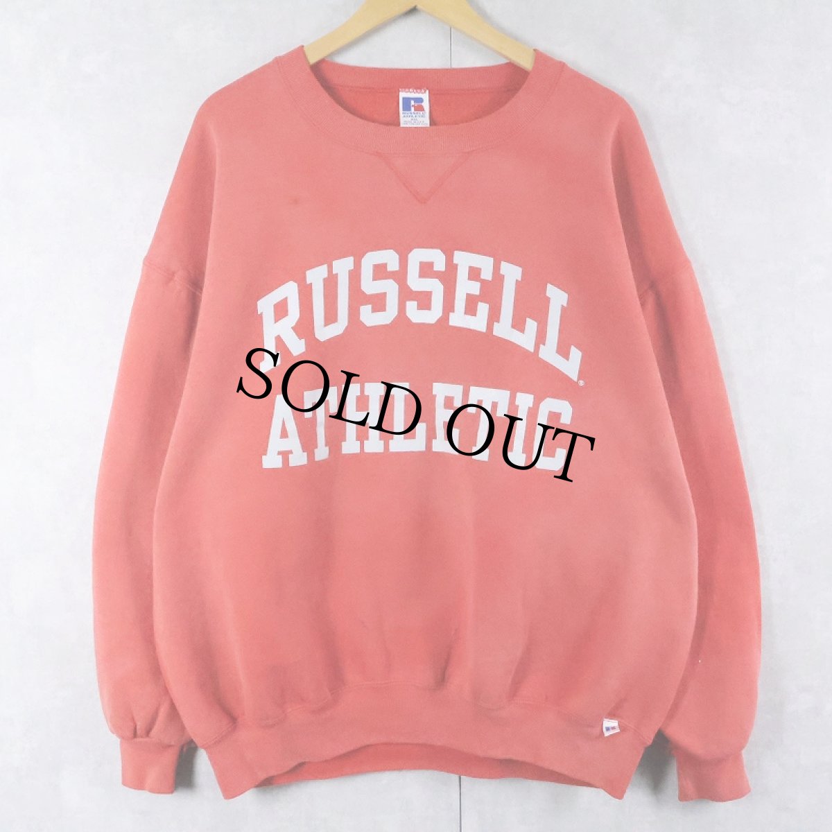 画像1: 90's RUSSELL ATHLETIC USA製 "RUSSELL ATHLETIC" 前V プリントスウェット XXL (1)