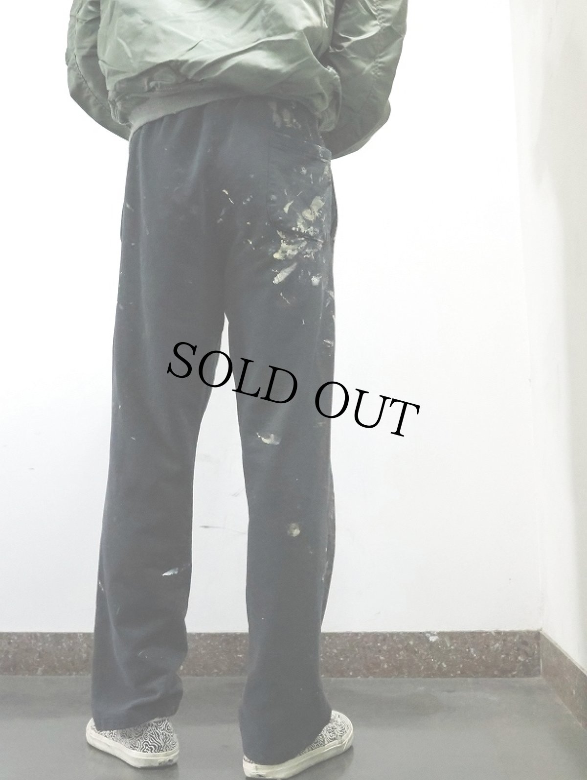 画像2: Champion ロゴ刺繍 ペンキペイント スウェットパンツ BLACK M (2)