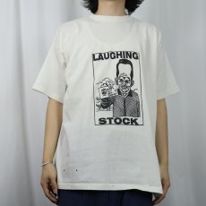 画像2: 90's USA製 "LAUGHING STOCK" シュールイラストプリントTシャツ XL (2)