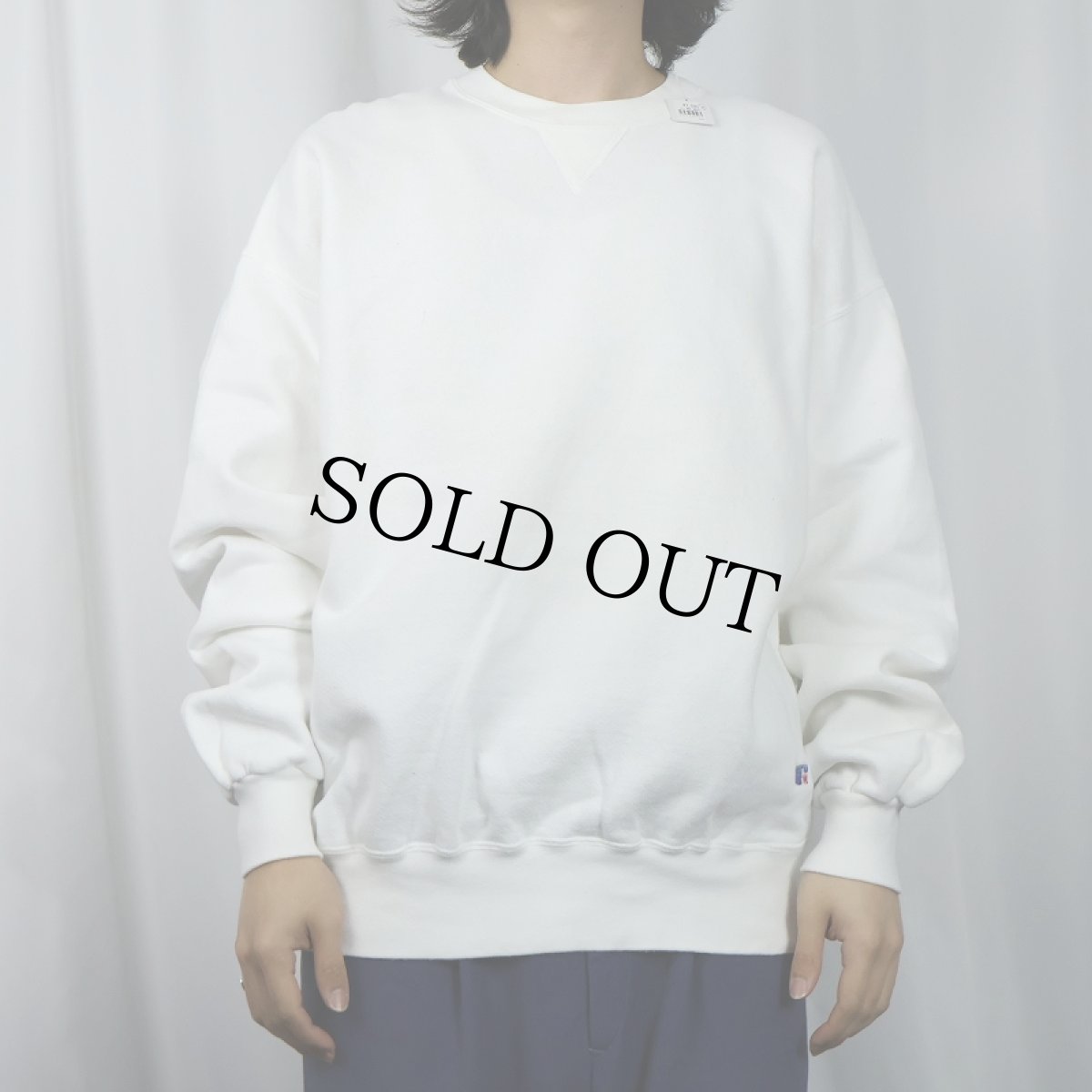 画像2: 90's RUSSELL ATHLETIC USA製 "HIGH COTTON" 前V 無地スウェット XL (2)