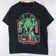 画像1: Steven Rhodes "Trust in Gog!" イラストプリントTシャツ BLACK L (1)