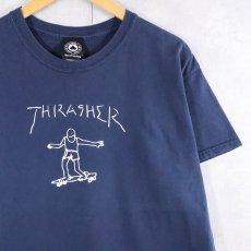 画像1: THRASHER "GONZ" イラストプリントTシャツ NAVY L (1)