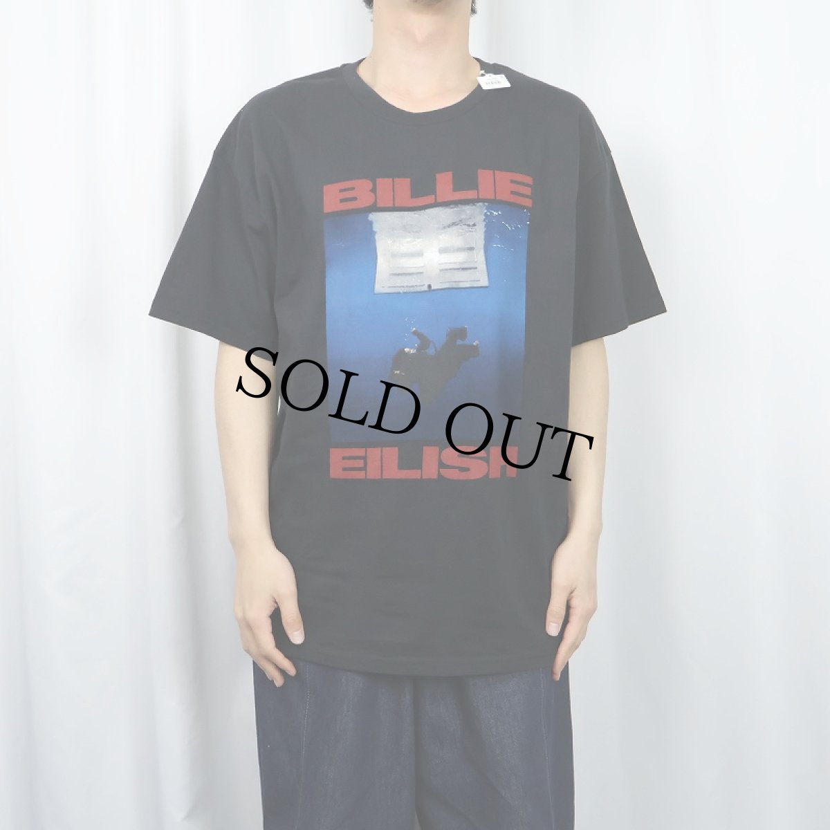 画像2: Billie Eilish "HIT ME HARD AND SOFT" ミュージシャン アルバムプリントTシャツ BLACK XXL (2)