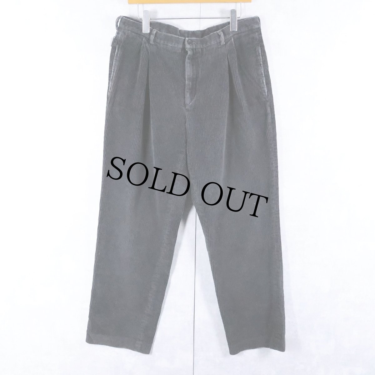 画像1: TP COMPANY 2タック 太畝コーデュロイパンツ SIZE38 (1)