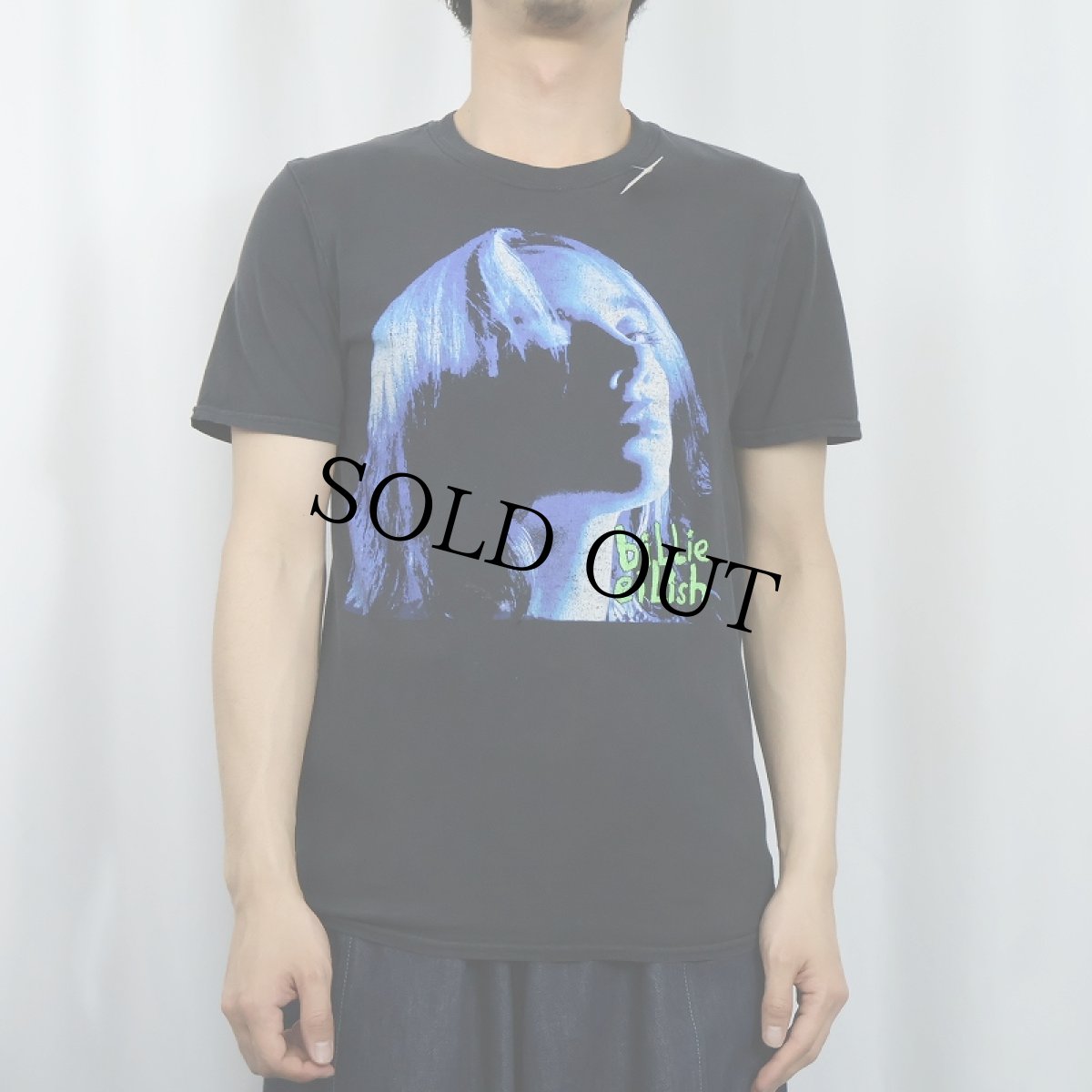 画像2: Billie Eilish ミュージシャンフォトプリントTシャツ BLACK S (2)