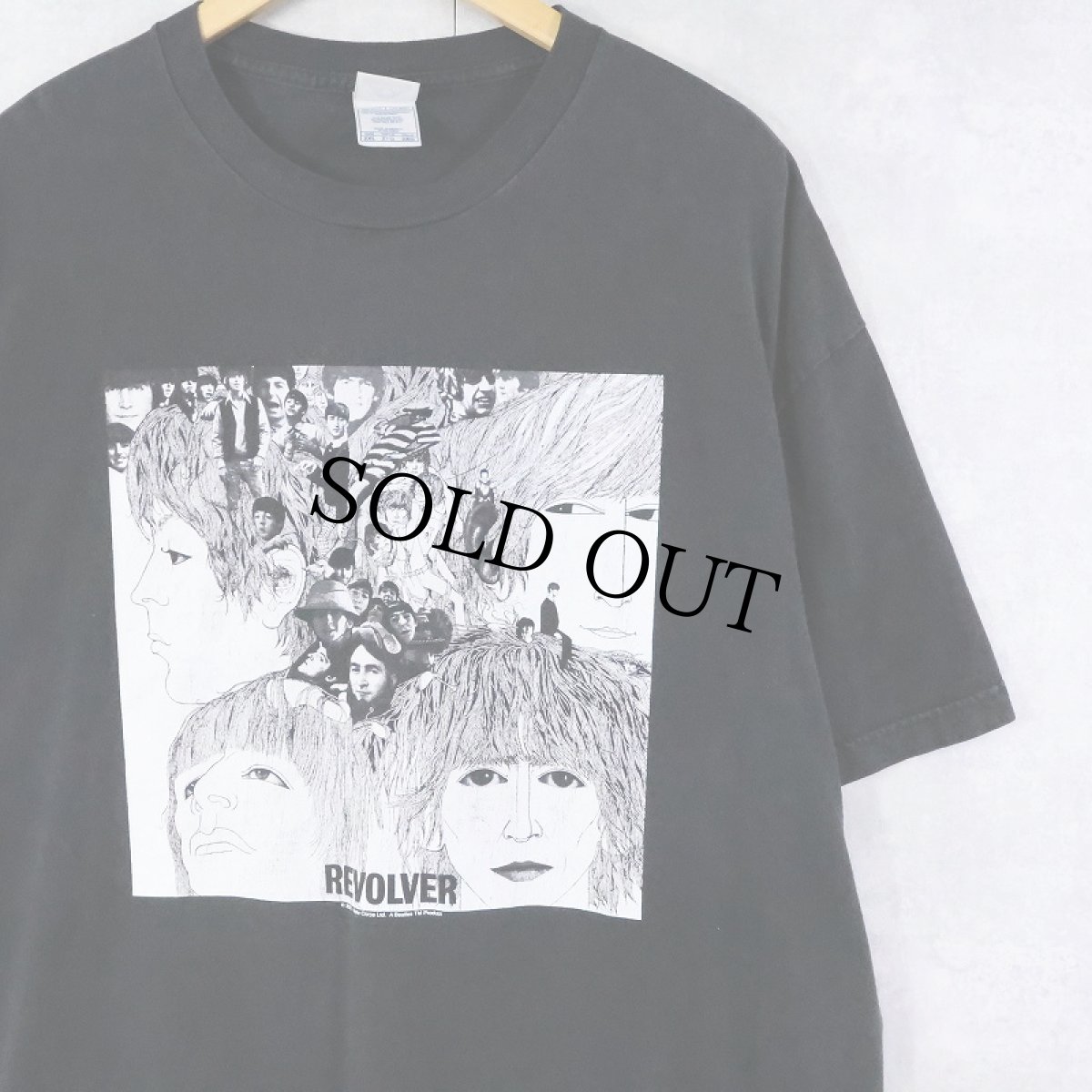 画像1: 2000's THE BEATLES "REVOLVER" ロックバンド アルバムプリントTシャツ BLACK 2XL (1)