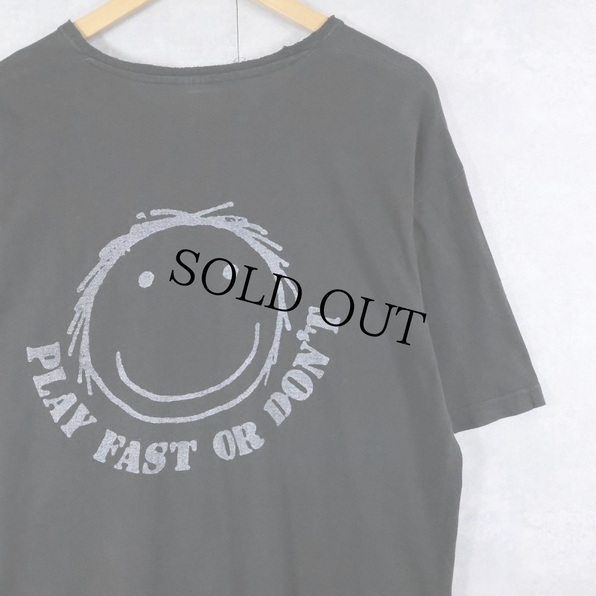 画像2: ELECTRO HIPPIES "PLAY FAST OR DON'T" ハードコアバンドプリントTシャツ BLACK  (2)