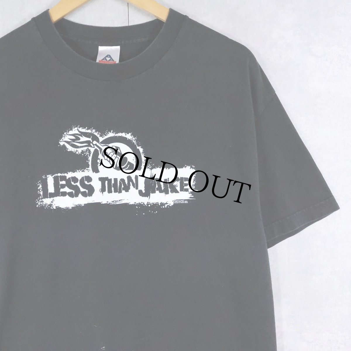 画像1: 2000's LESS THAN JAKE スカパンクバンドTシャツ BLACK L (1)