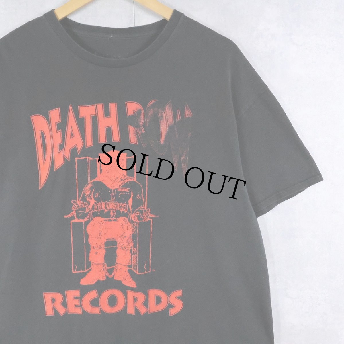 画像1: DEATH ROW RECORDS ヒップホップレーベル プリントTシャツ BLACK (1)