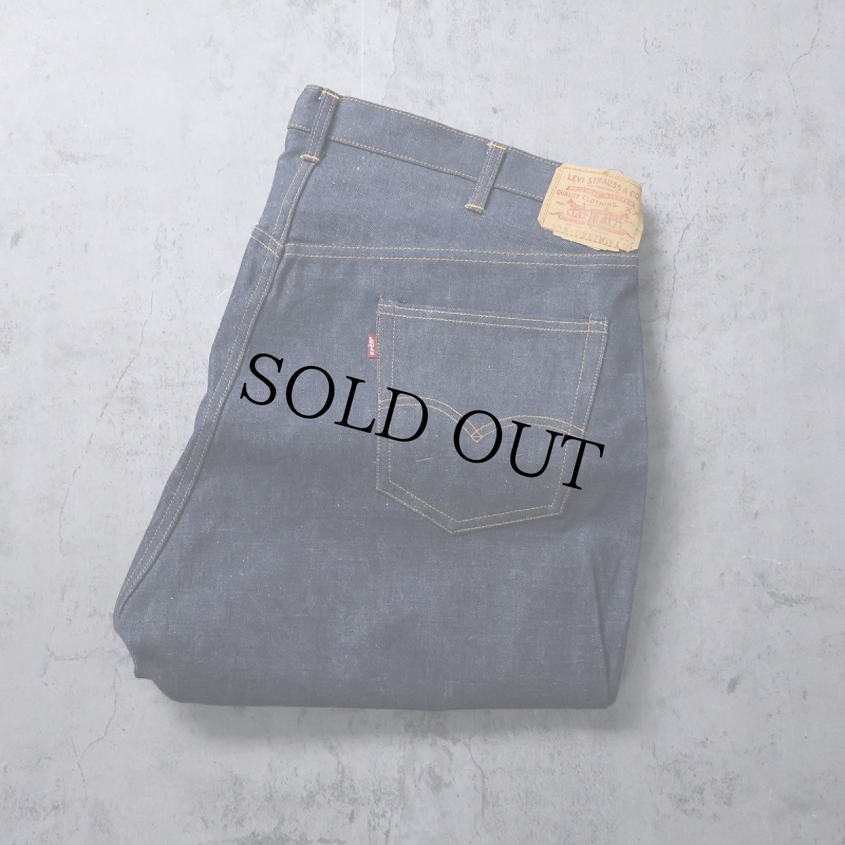 画像1: 60's LEVI'S 505-0217 BIGE F-TYPE デニムパンツ 大文字表記 W46 DEADSTOCK (1)
