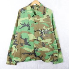 画像1: 80〜90's BROADWAY SPORTING GODDS USA製 ウッドランドカモ柄 ナイロンコーチジャケット XL (1)