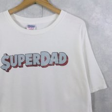 画像1: SUPERDAD コメディ映画プリントTシャツ XL (1)