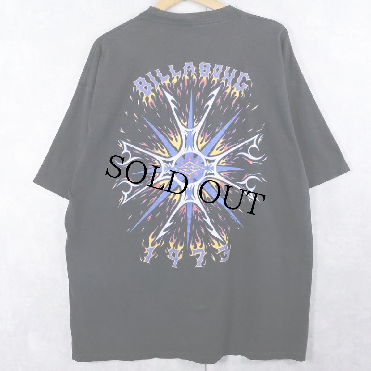 画像1: 90's BILLABONG USA製 プリントTシャツ BLACK XL (1)