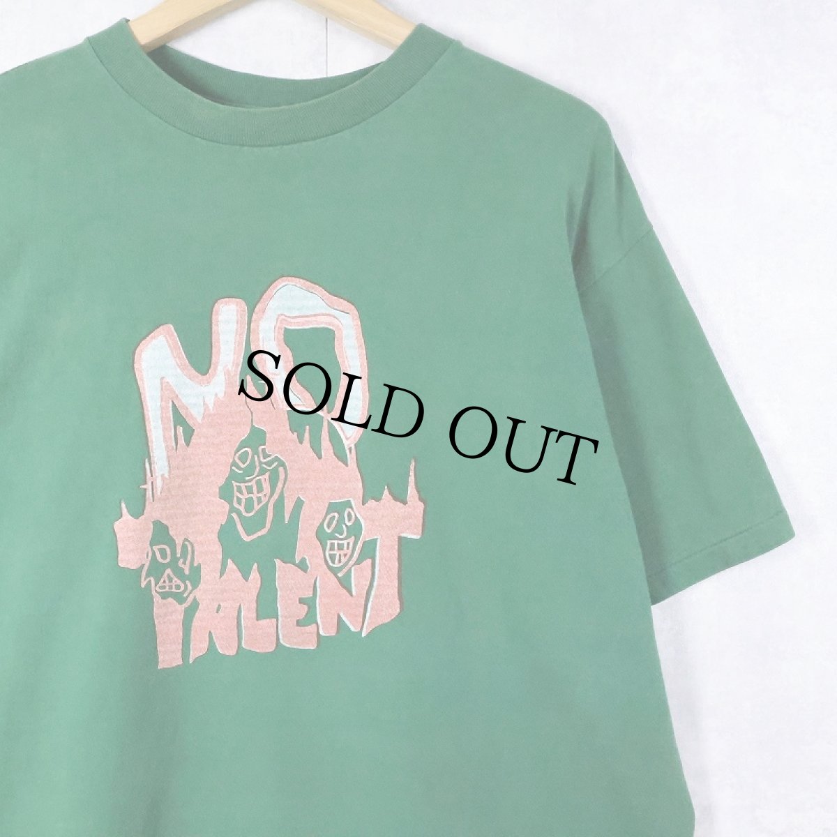 画像1: 90's NO TALENT USA製 バンドプリントTシャツ L (1)