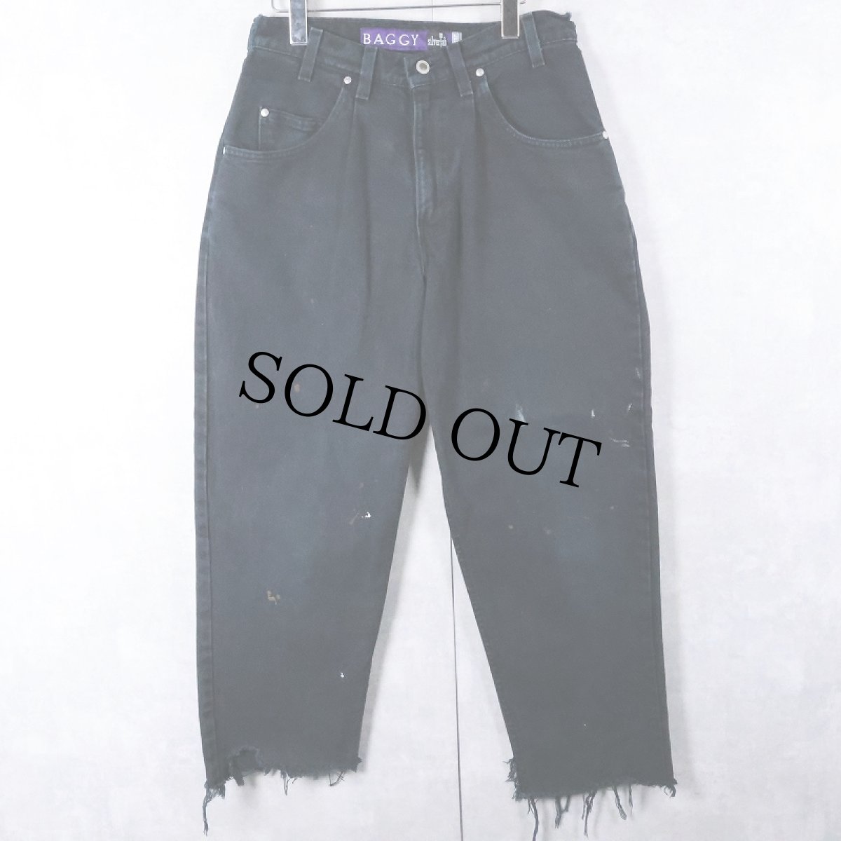 画像1: 90's Levi's SILVERTAB USA製 "BAGGY" カットオフ ブラックデニムパンツ W31 (1)