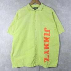画像1: 80's JIMMY'Z USA製 ネオンカラー ロゴプリントコットンシャツ M (1)
