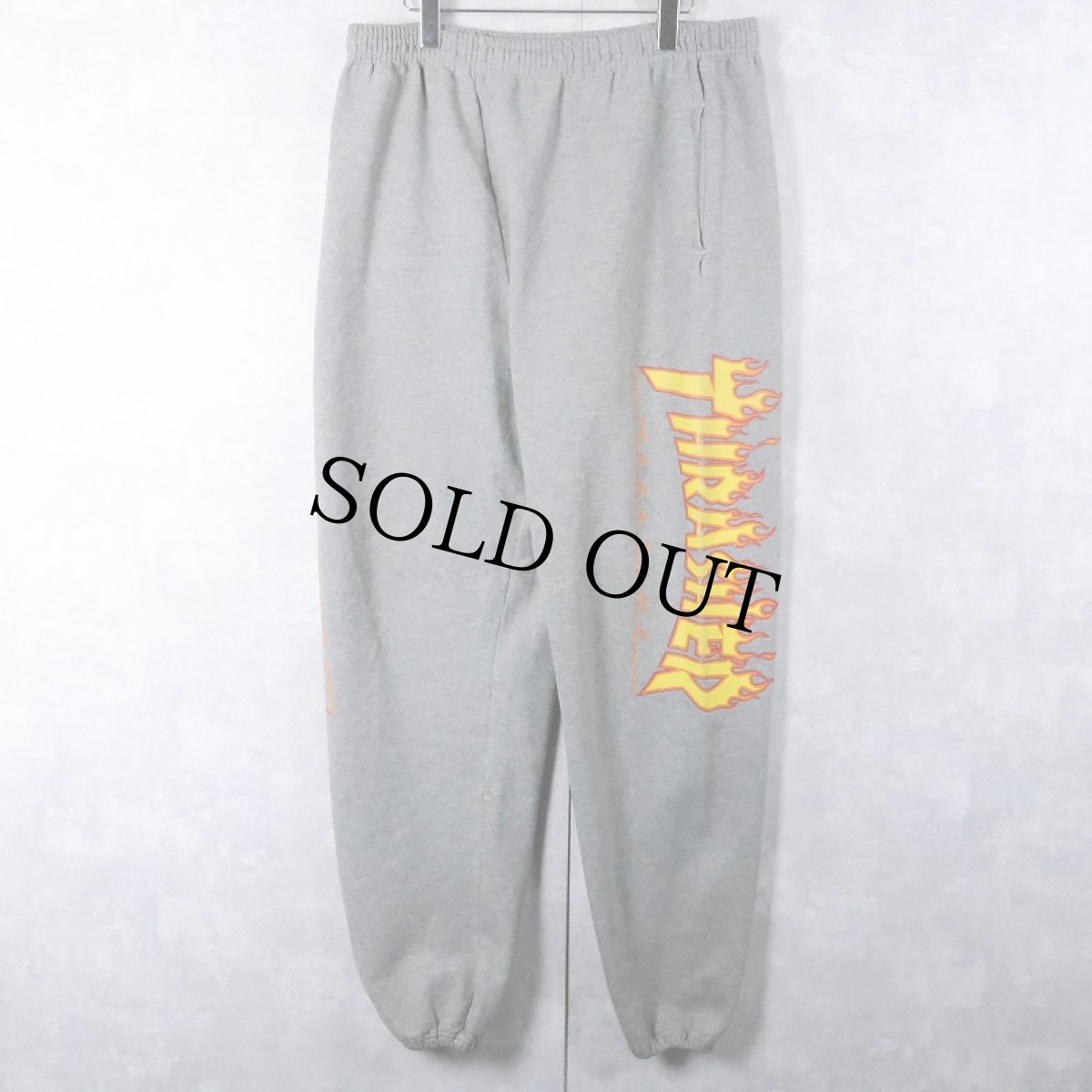 画像1: THRASHER ロゴプリントスウェットパンツ XL (1)