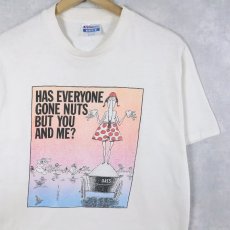 画像1: 90's Gilbert Shelton USA製 "HAS EVERYONE..." シュールイラスト プリントTシャツ M (1)