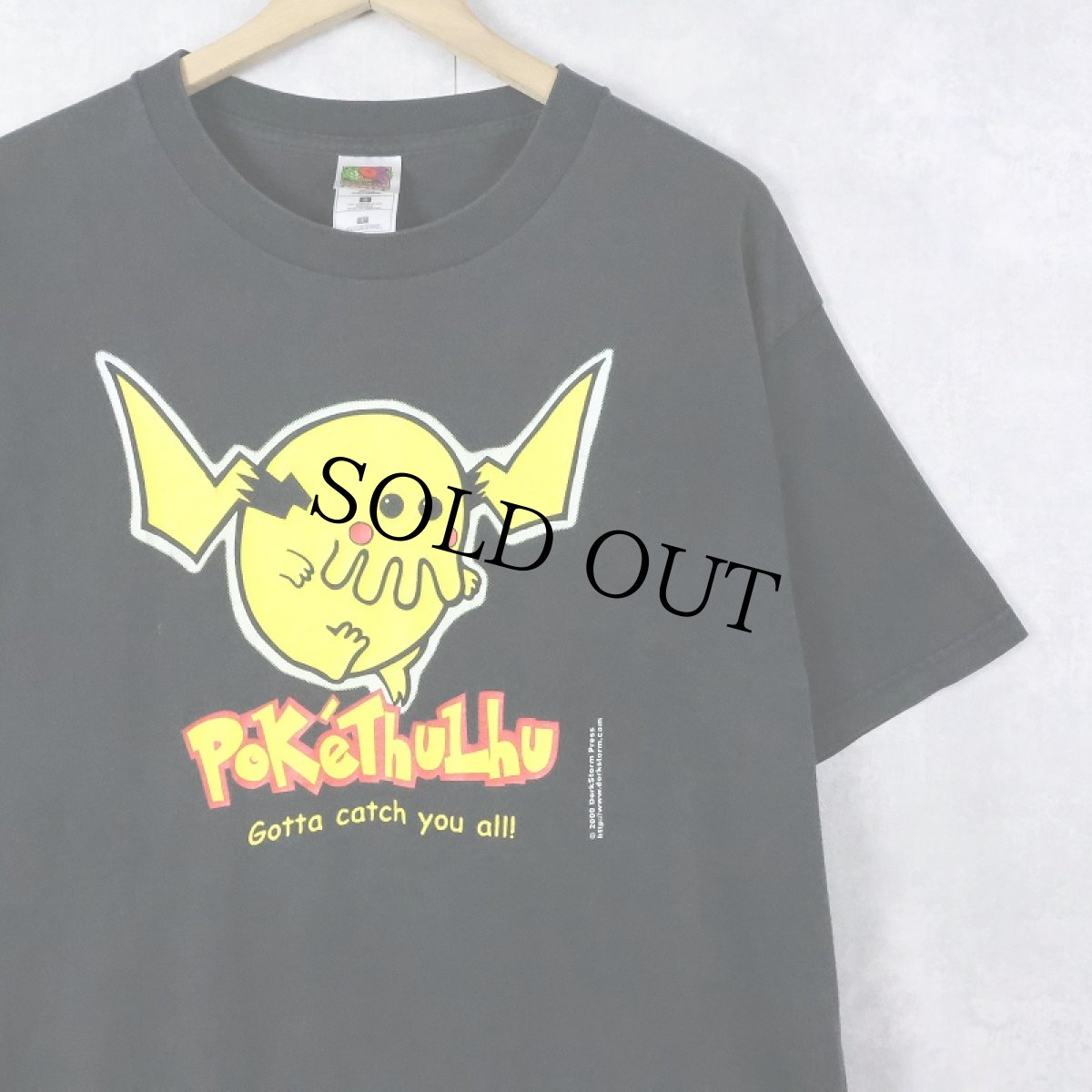 画像1: 2000's Pokethulhu アニメパロディ ゲームプリントTシャツ BLACK L (1)