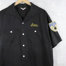画像2: 50's Holiday "Pullman Lodge 94" チェーン刺繍×ワッペン付き レーヨンボウリングシャツ BLACK L (2)