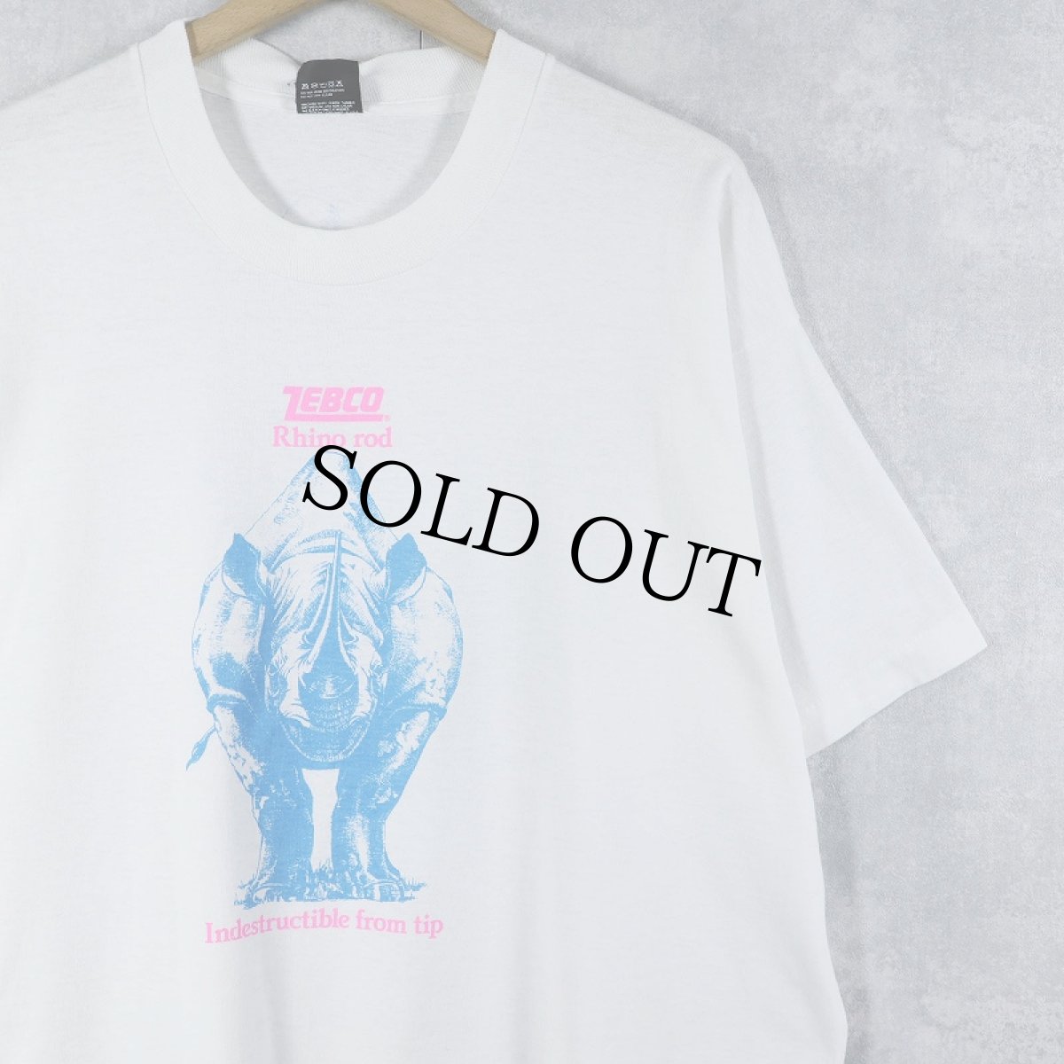 画像1: 90's ZEBCO RHINO ROD USA製 サイイラスト 釣り具メーカープリントTシャツ XXL (1)