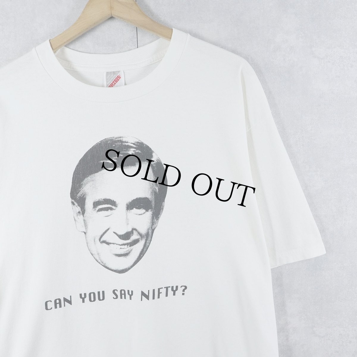 画像1: 90's Mr Rogers USA製 "CAN YOU SAY NIFTY?" 司会者プリントTシャツ XL (1)