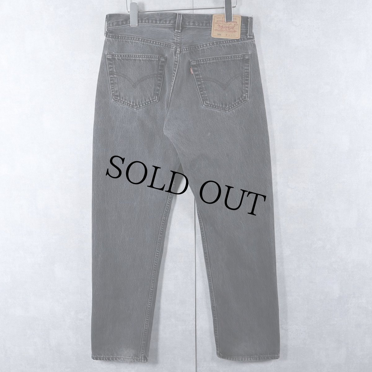画像2: 90's Levi's 501 USA製 "サルファブラック" ブラックデニムパンツ W33 (2)