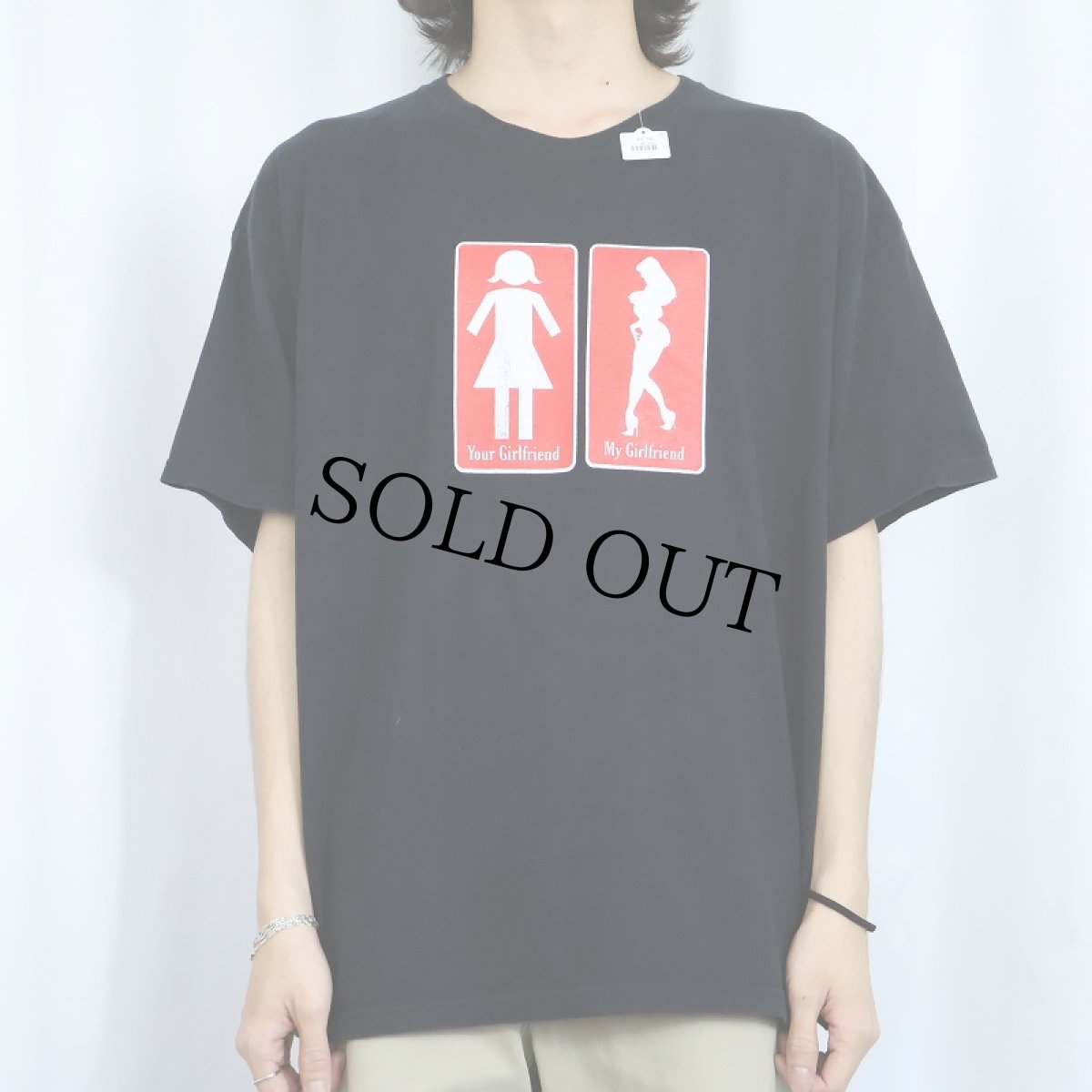 画像2: "Your Girlfriend My Girlfriend" シュールプリントTシャツ BLACK L (2)