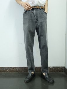 画像1: 90's Levi's 550 USA製 "サルファブラック" ブラックデニムパンツ W33 (1)