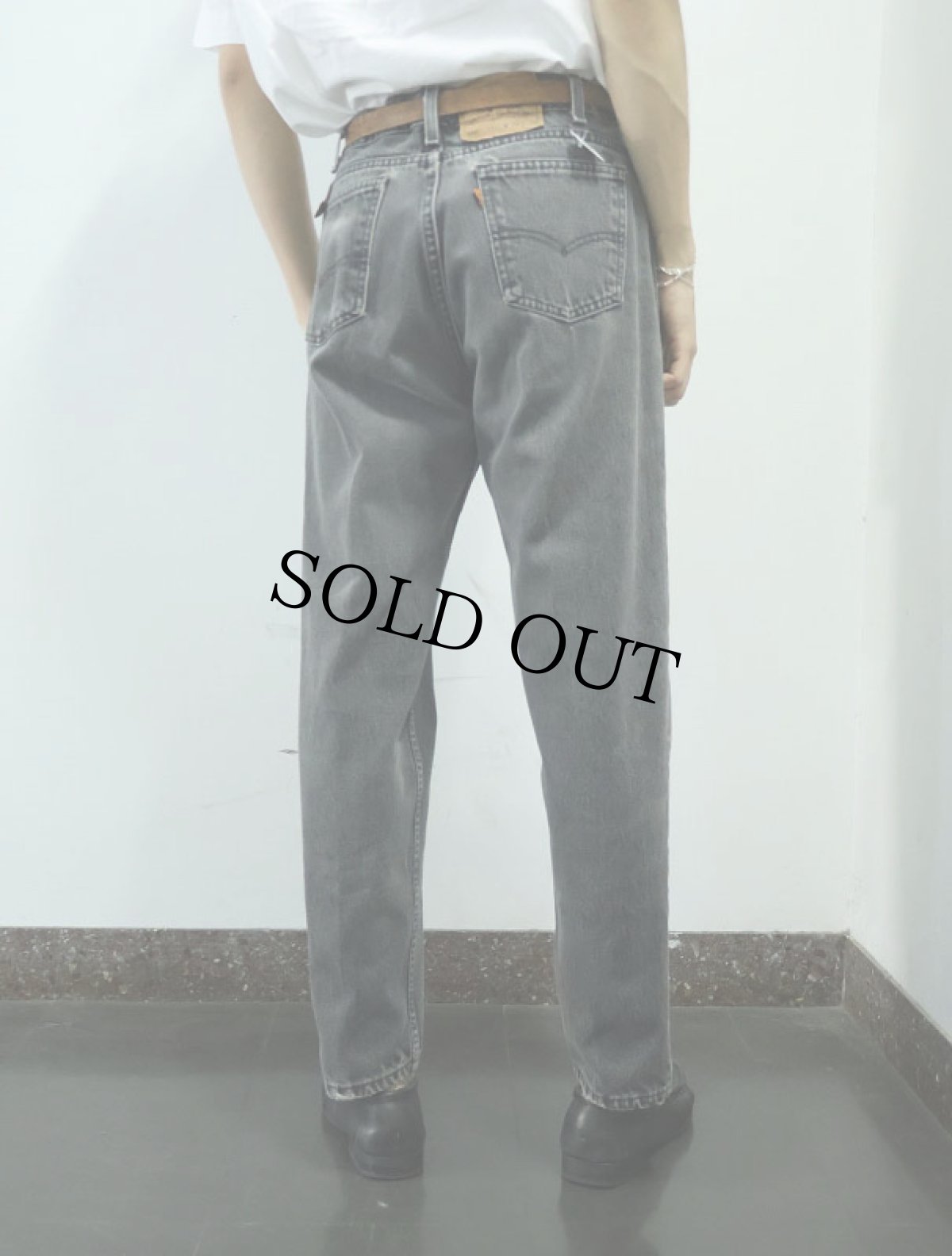 画像3: 90's Levi's 550 USA製 "サルファブラック" ブラックデニムパンツ W33 (3)