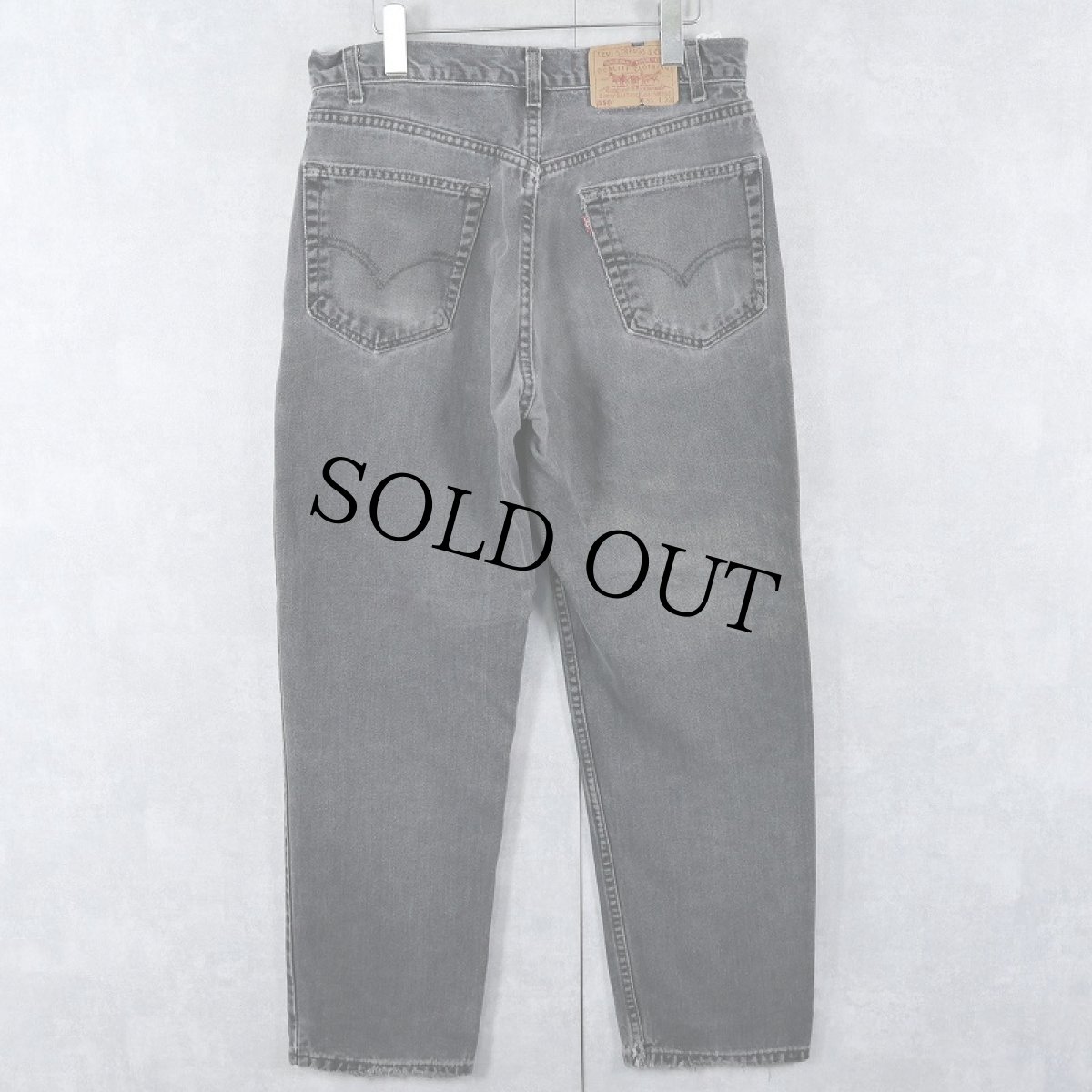 画像2: 90's Levi's 550 USA製 "サルファブラック" ブラックデニムパンツ W32 (2)