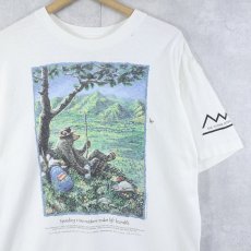 画像1: 90's Jim Morris USA製 "Spending time outdoors makes life bearable." イラストプリントTシャツ M (1)
