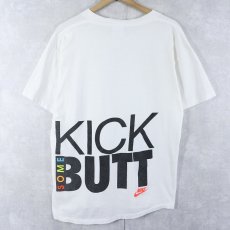 画像2: 90's NIKE 銀タグ USA製 "CAN YOU SAY KICK SOME BUTT" プリントTシャツ M (2)