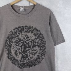 画像1: ケルトプリントTシャツ (1)