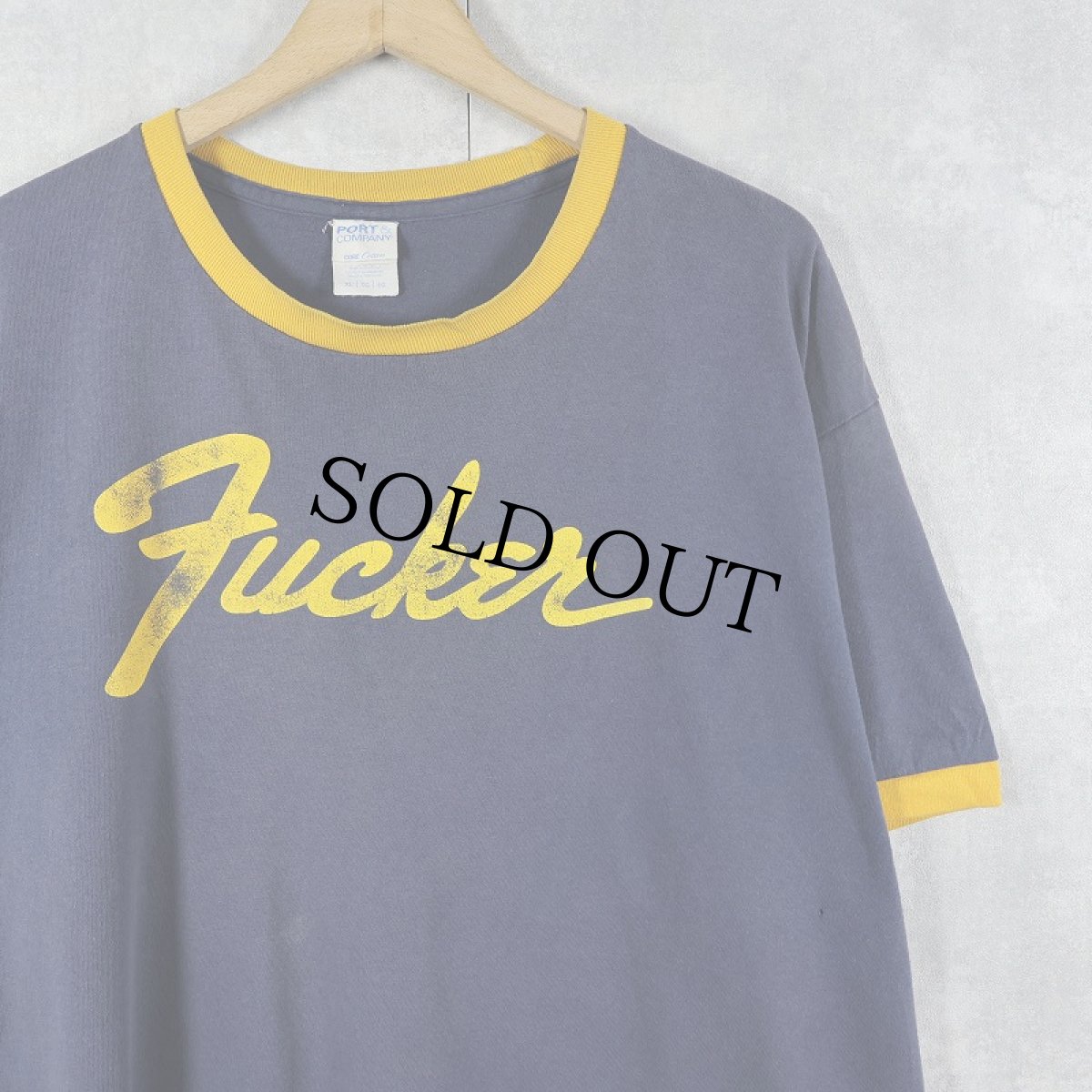 画像1: "Fucker" Fワード 企業ロゴパロディープリントリンガーTシャツ XL (1)