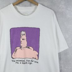 画像1: 90's "The universal sign for give me a black eye." イラストプリントTシャツ  (1)