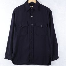 画像1: 60's U.S.NAVY マチ付き CPOシャツ SIZE15×32 (1)