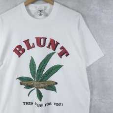 画像1: "BLUNT THIS BUD'S FOR YOU!" ガンジャ パロディプリントTシャツ L (1)