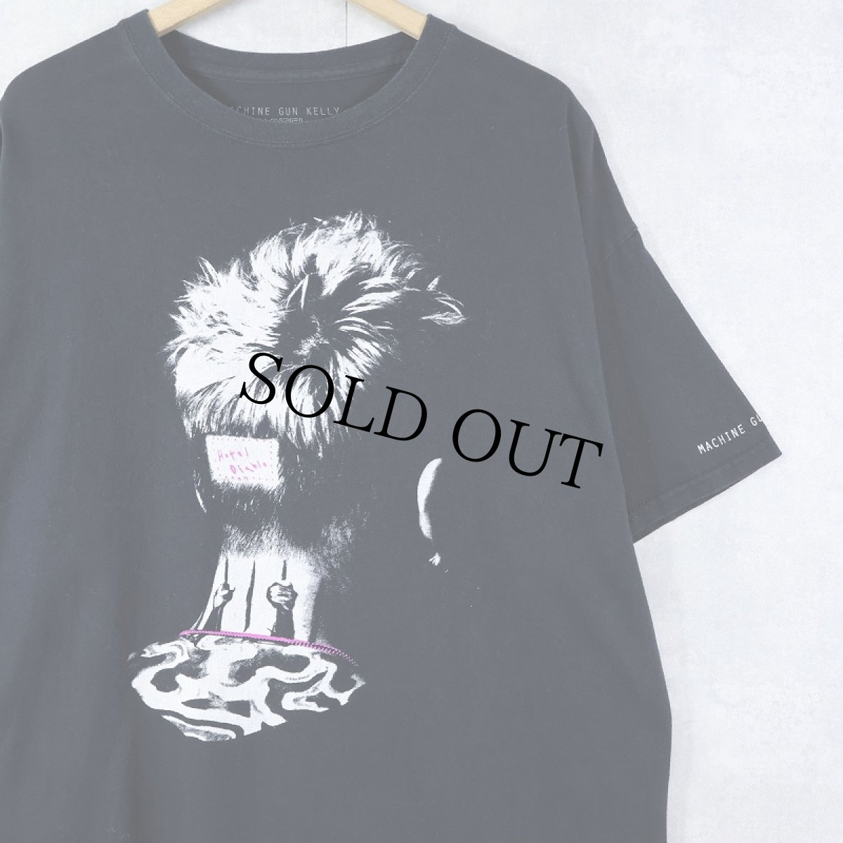 画像1: Machine Gun Kelly "Hotel Diablo" ミュージシャン アルバムプリントTシャツ BLACK XL (1)