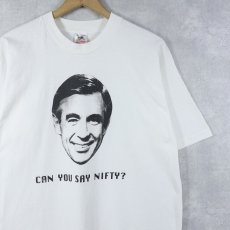 画像1: 90's Mister Rogers USA製 "CAN YOU SAY NIFTY?" 司会者プリントTシャツ L (1)