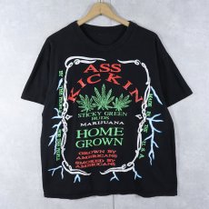 画像1: 90's ASS KICKIN' HOME-GROWN ガンジャ パロディプリントTシャツ BLACK (1)