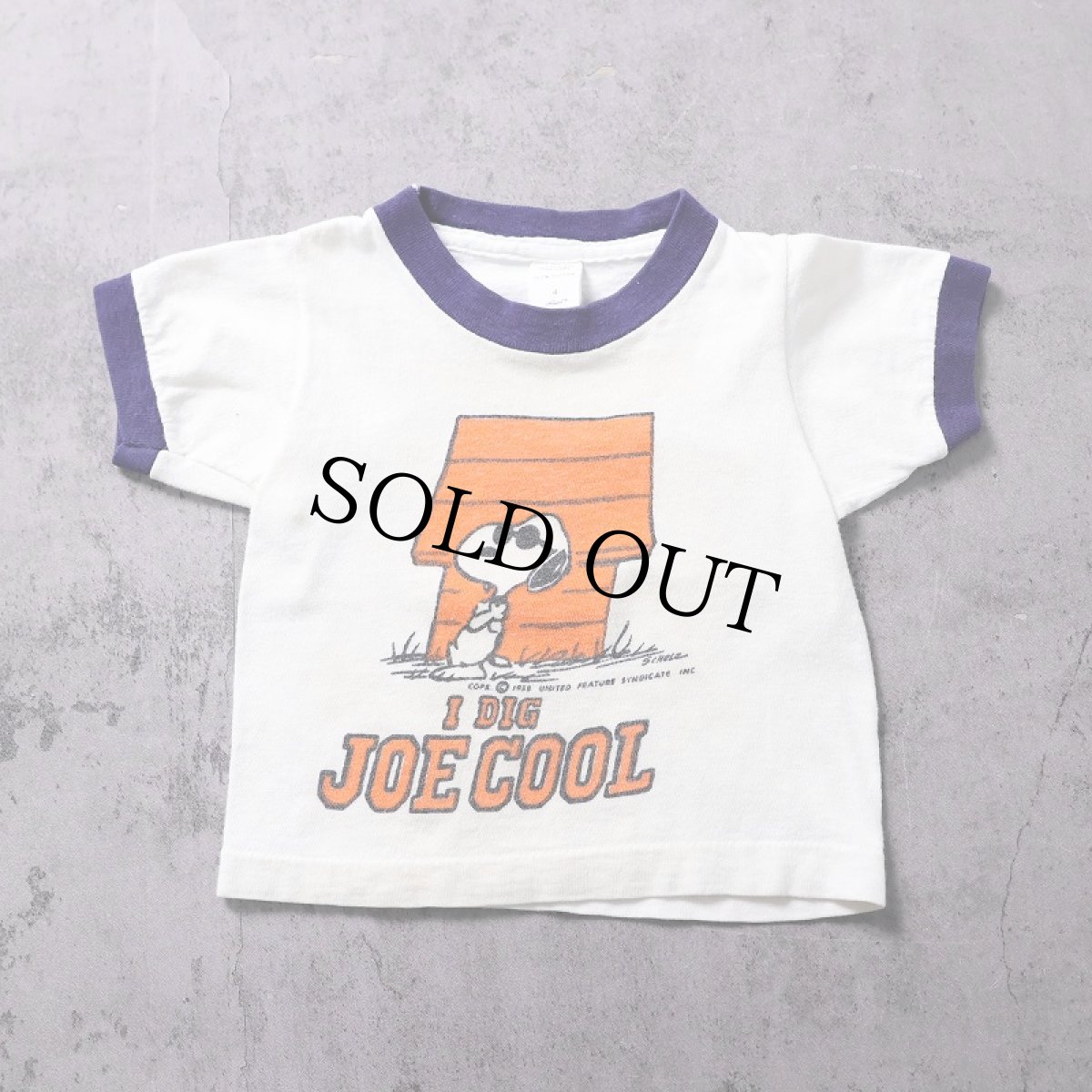 画像1: 70's SNOOPY USA製 "JOE COOL" キャラクター 染み込みプリントリンガーTシャツ KIDS SIZE 4 (1)