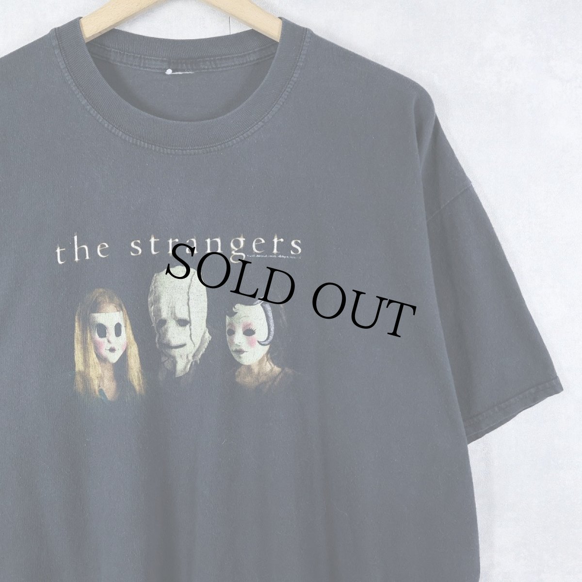 画像1: 2000's The Strangers ホラー映画プリントTシャツ BLACK (1)
