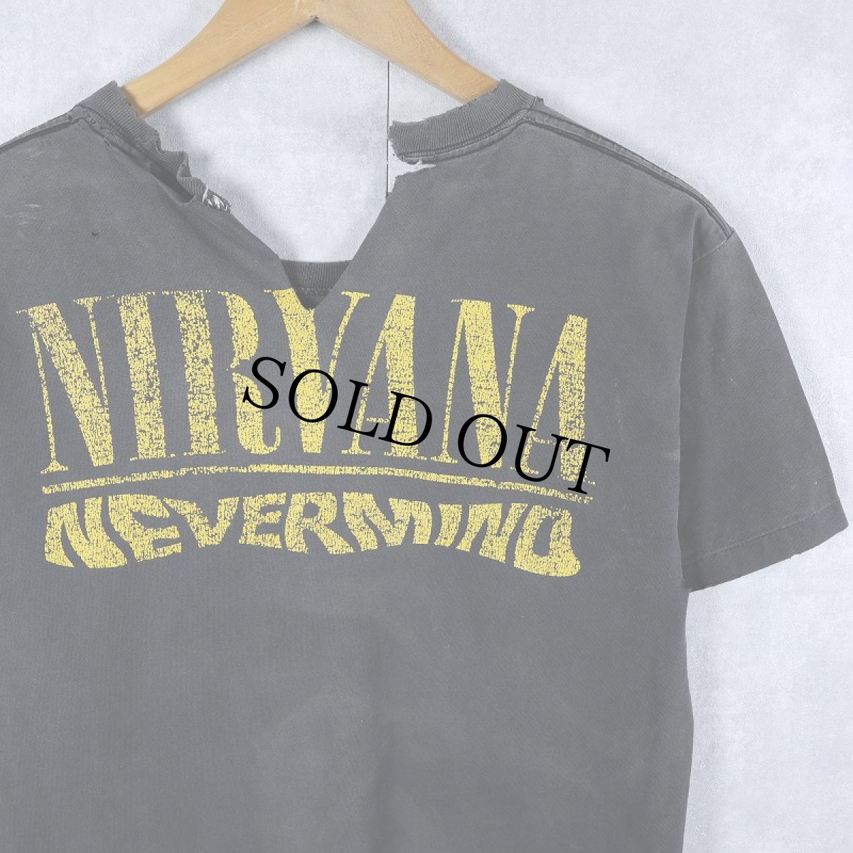 画像2: 90's NIRVANA "NEVERMIND" ロックバンドプリントTシャツ BLACK (2)