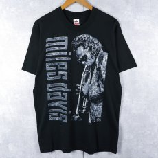 画像1: 90's Miles Davis USA製 "miles davis in CONCERT" ジャズミュージシャンプリントTシャツ BLACK L (1)
