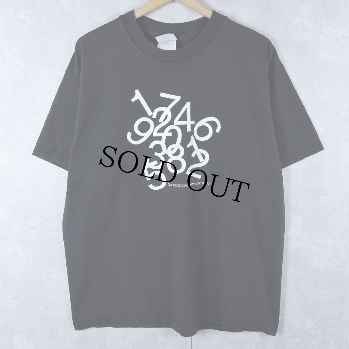 画像1: "On peut compter sur moi!" 数字プリントTシャツ L (1)
