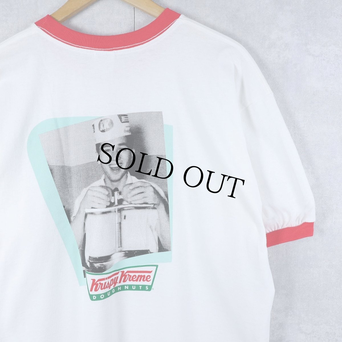 画像1: 90's Krispy Kreme Doughnuts USA製 ドーナツショップ フォトプリントリンガーTシャツ XL タグ付き未使用 (1)
