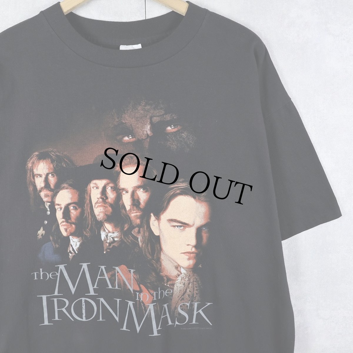 画像1: 90's "The Man in the Iron Mask" アドベンチャー映画 プリントTシャツ BLACK L (1)